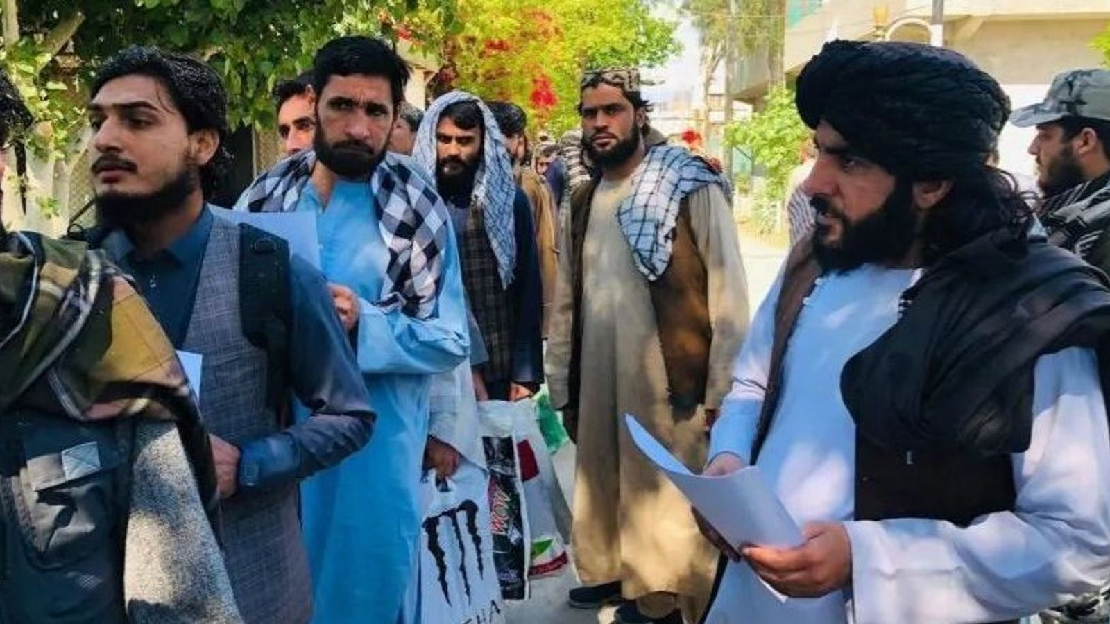 Taliban Release Hundreds of Prisoners from Helmand Prison on Eid al-Fitr, Officials Say