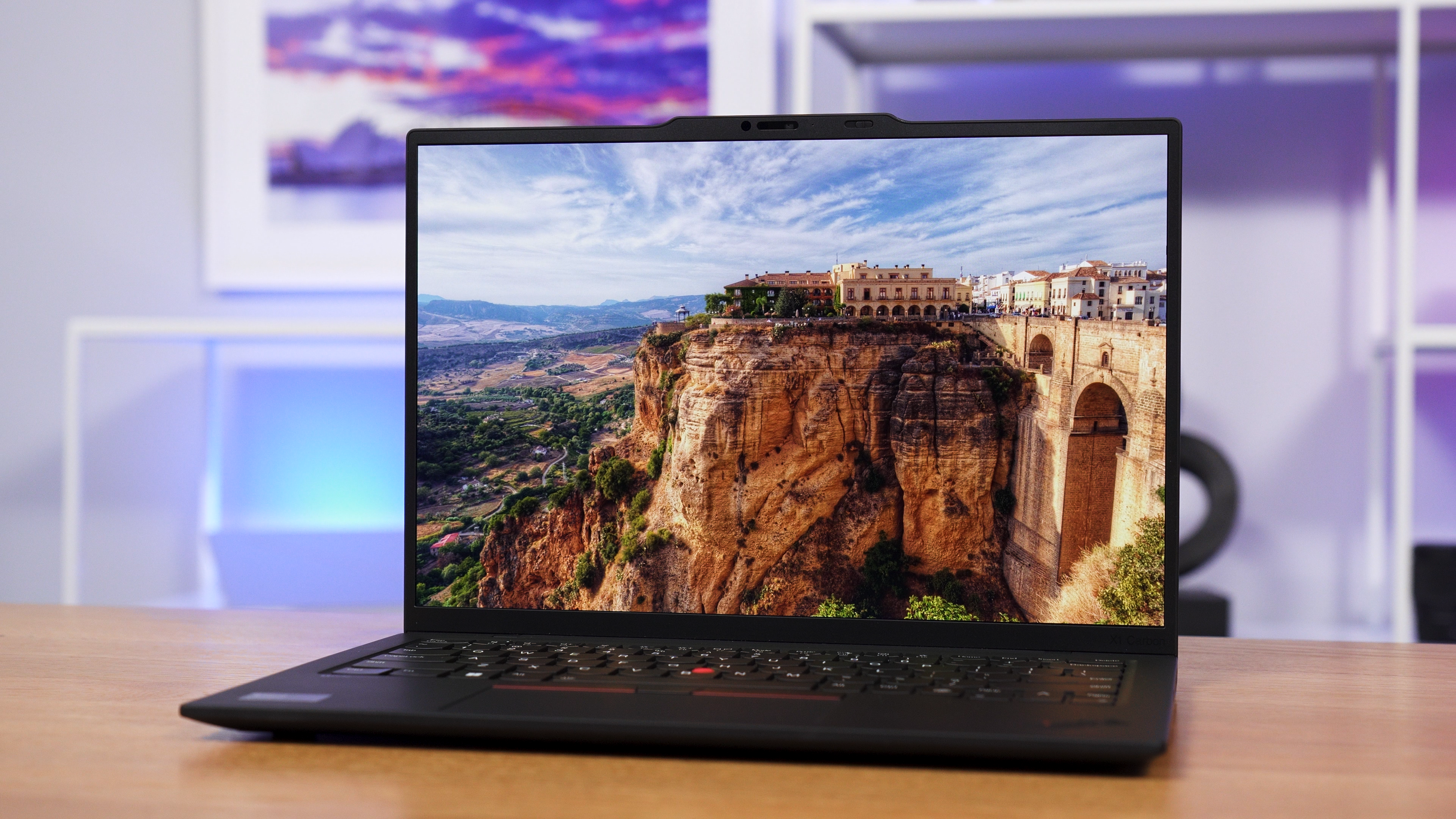 ThinkPad X1 Carbon Gen 9 | 最新Office 2024 ThinkPad X1 Carbon Redesigned for 2024