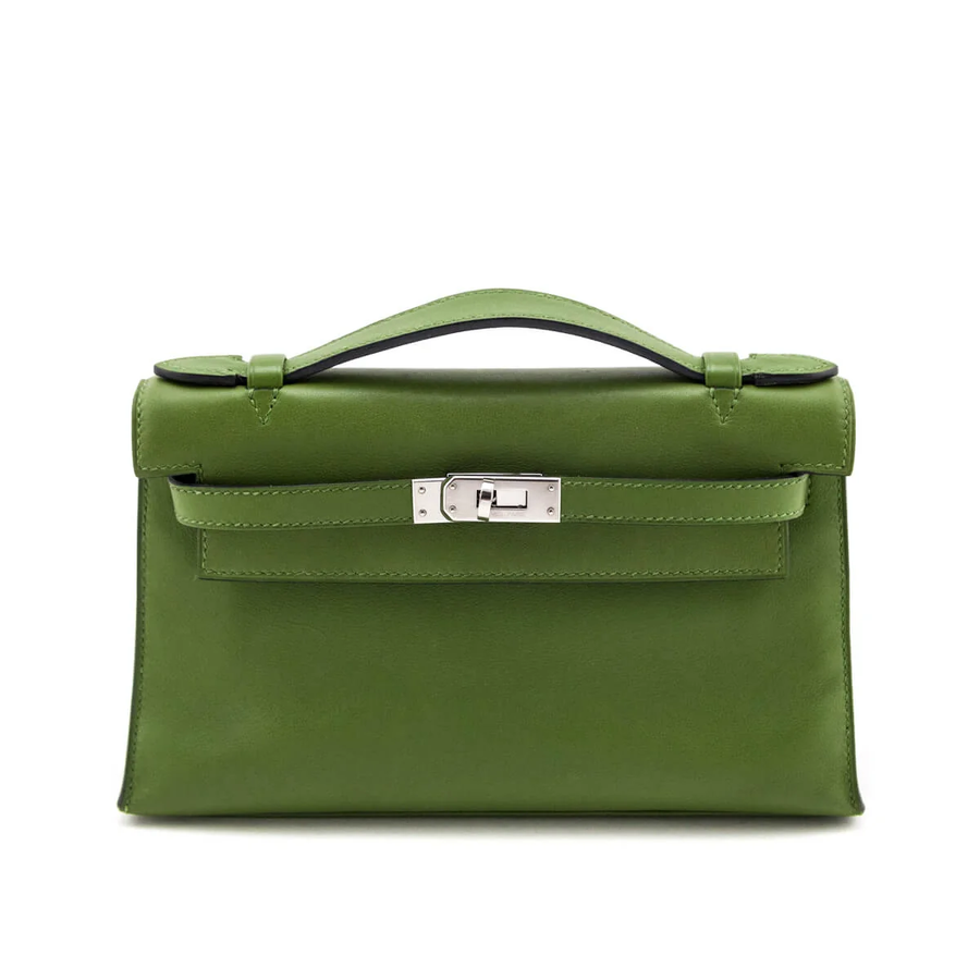 Kelly Pochette In Swift