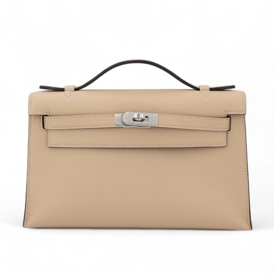 Kelly Pochette in Swift