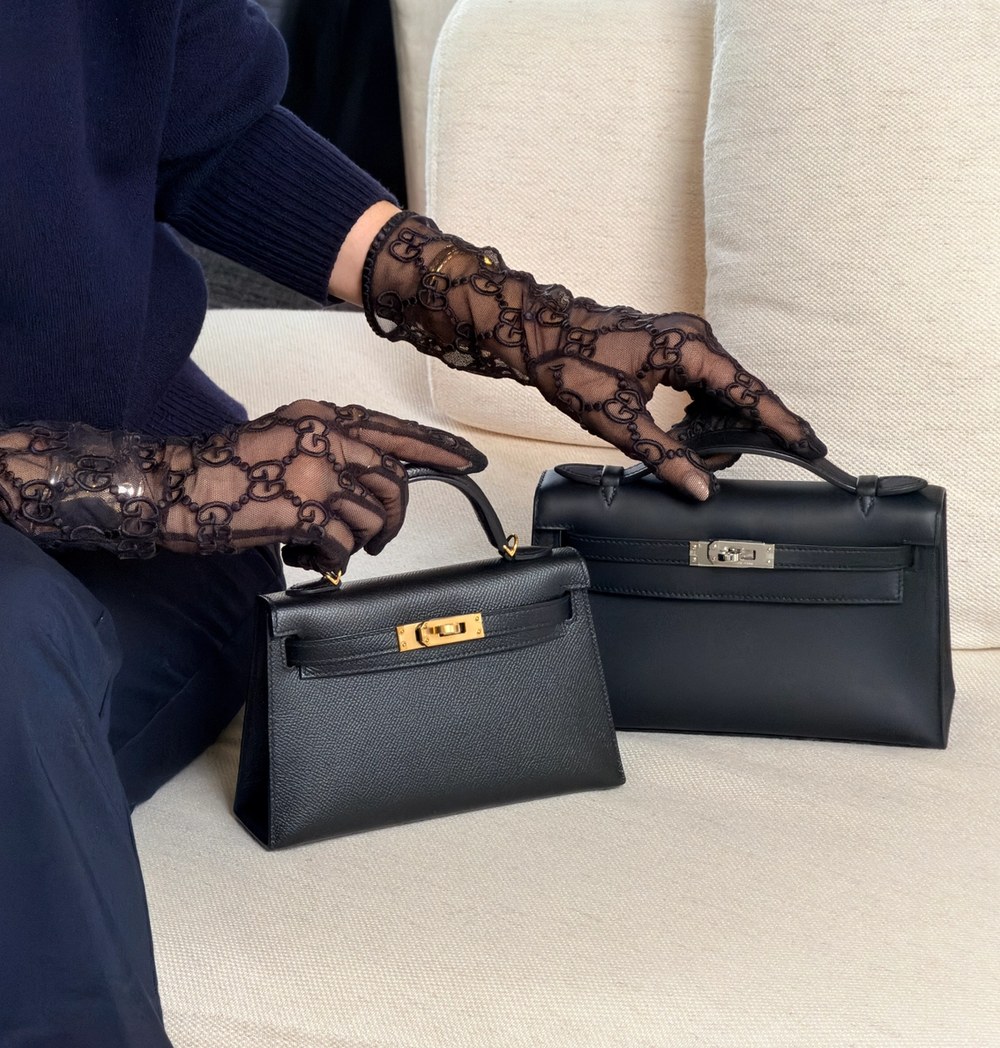 Mini Kelly vs. Kelly Pochette: What Are the Differences?