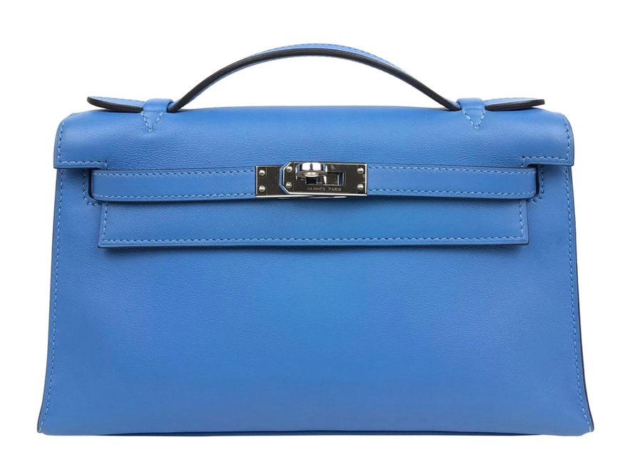 Kelly Pochette in swift