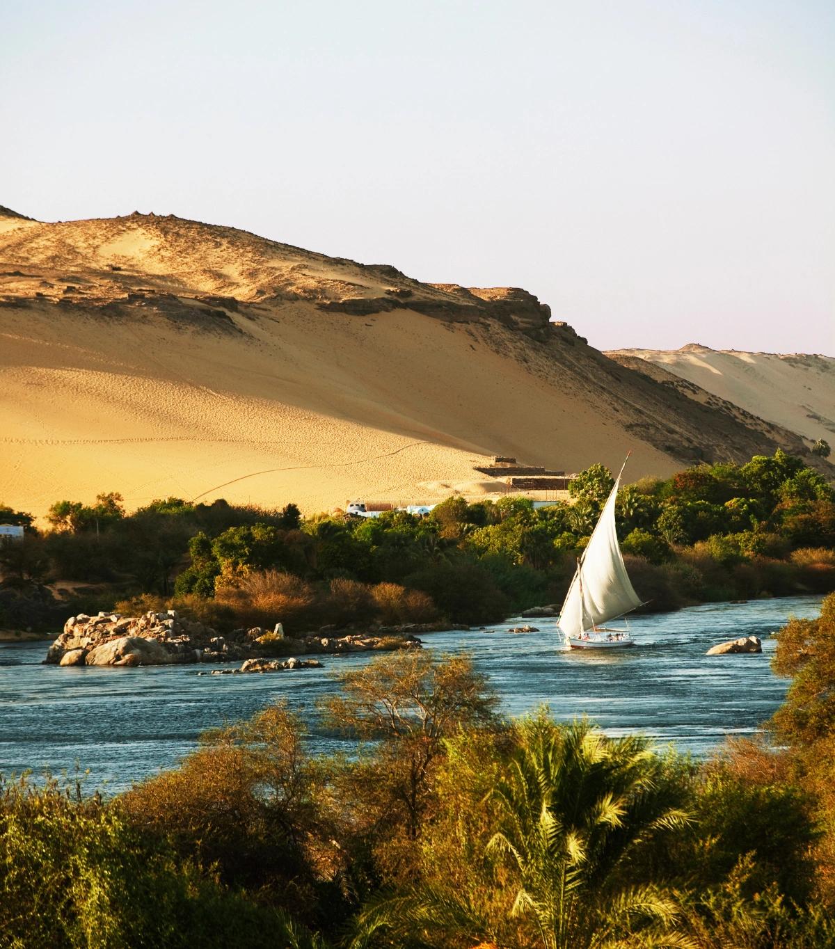image secondaire du voyage Louxor, Vallée des Rois et croisière intimiste sur le Nil en Égypte