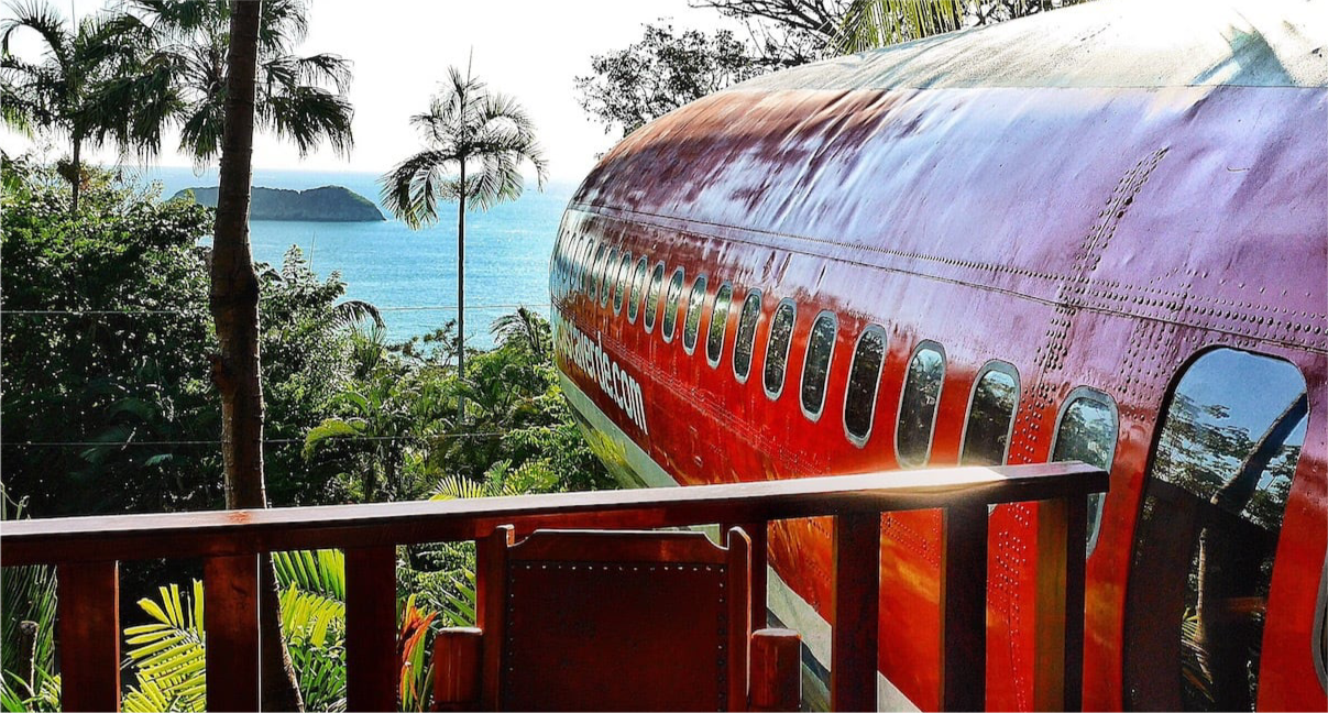 Image principale du blog Dormez et mangez dans une épave d'avion au Costa Rica