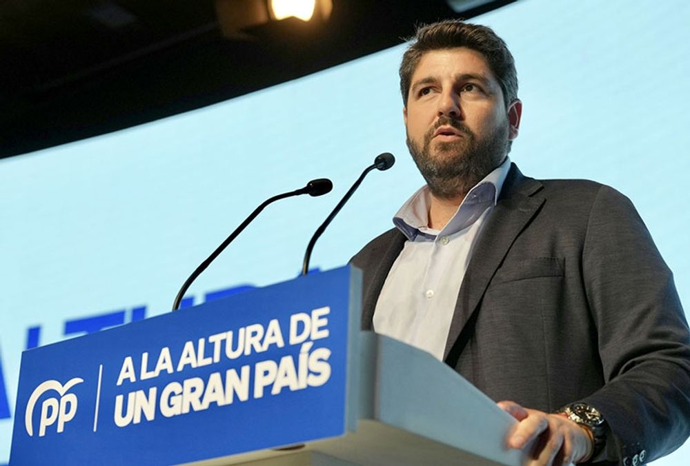 Hittillsvarande regionpresidenten i Murcia Fernando L&oacute;pez Miras (Partido Popular) har varit tvungen att sl&auml;ppa in Vox i regionstyret, f&ouml;r att i sista stund undvika nyval. Foto: PP