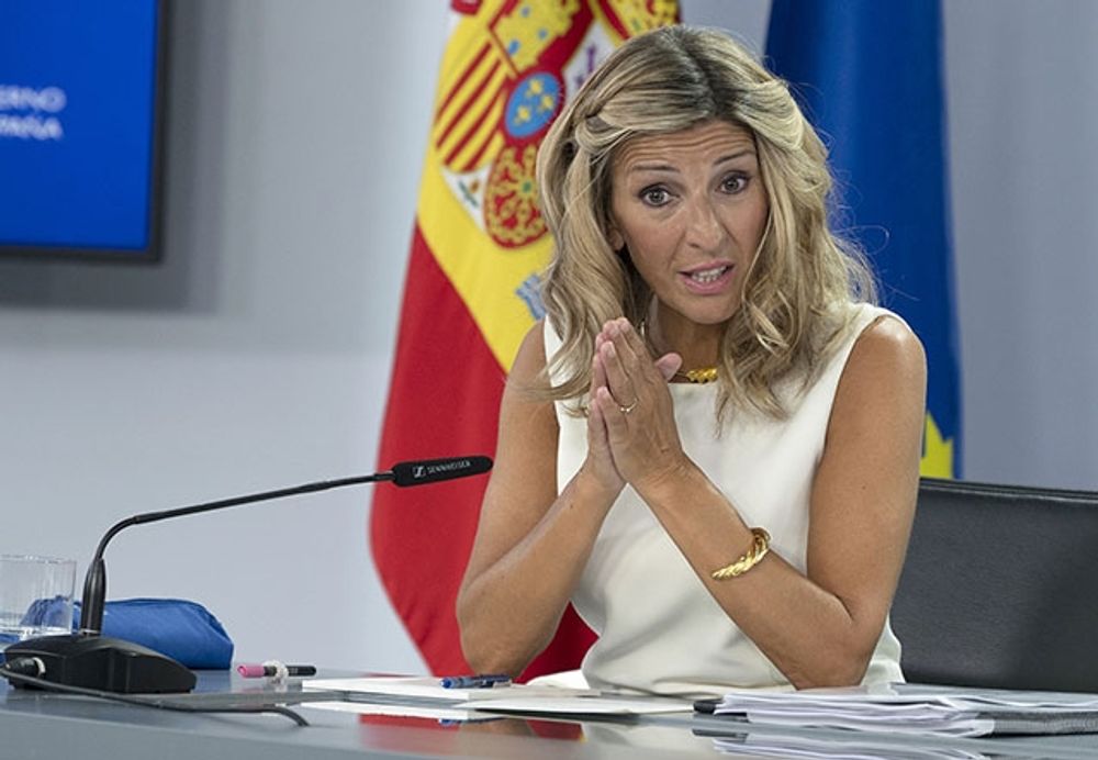 Kritiker f&ouml;refaller inte vara inf&ouml;rst&aring;dda med att Yolanda D&iacute;az &auml;ven &auml;r minister f&ouml;r social ekonomi.