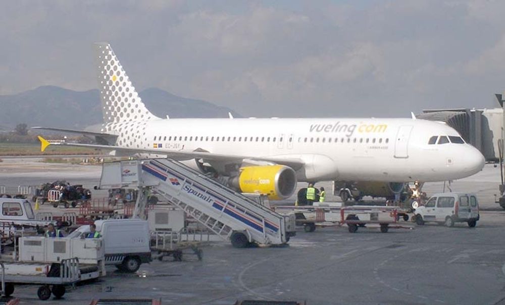 Telef&oacute;nica f&ouml;rser Vueling med bredband p&aring; upp till 20Mb/sekund.