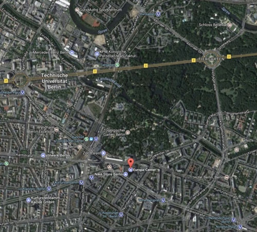 Minst tolv m&auml;nniskor uppges ha d&ouml;dats och n&auml;ra 50 uppges ha skadats vid attentatet 19 december. Foto: Google Maps