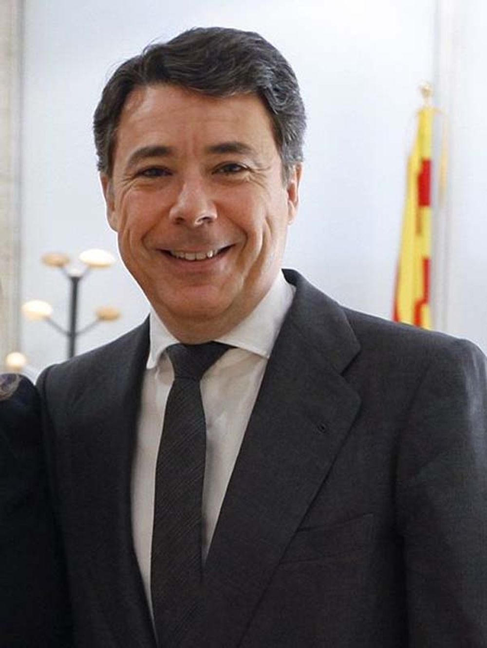 Det &auml;r inte f&ouml;rsta g&aring;ngen som regionalpresidenten i Madrid Ignacio Gonz&aacute;lez g&aring;r emot sin egen centralregering.