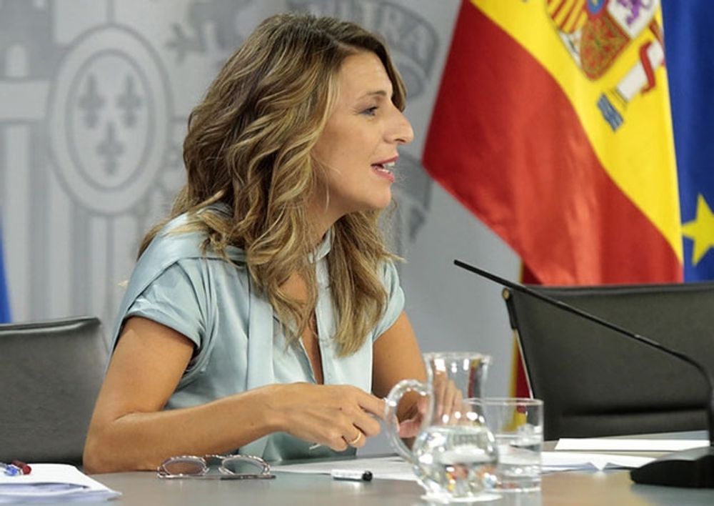 Arbetsmarknadsministern Yolanda D&iacute;az.