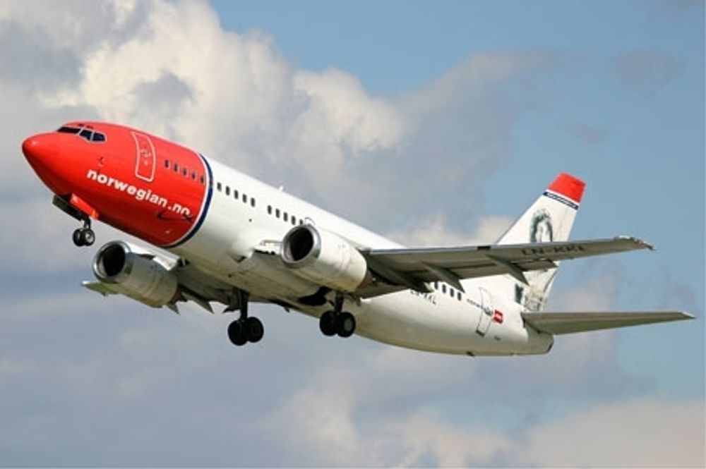 Tre av Norwegians &aring;tta baser i Spanien l&auml;ggs ned i &aring;r.