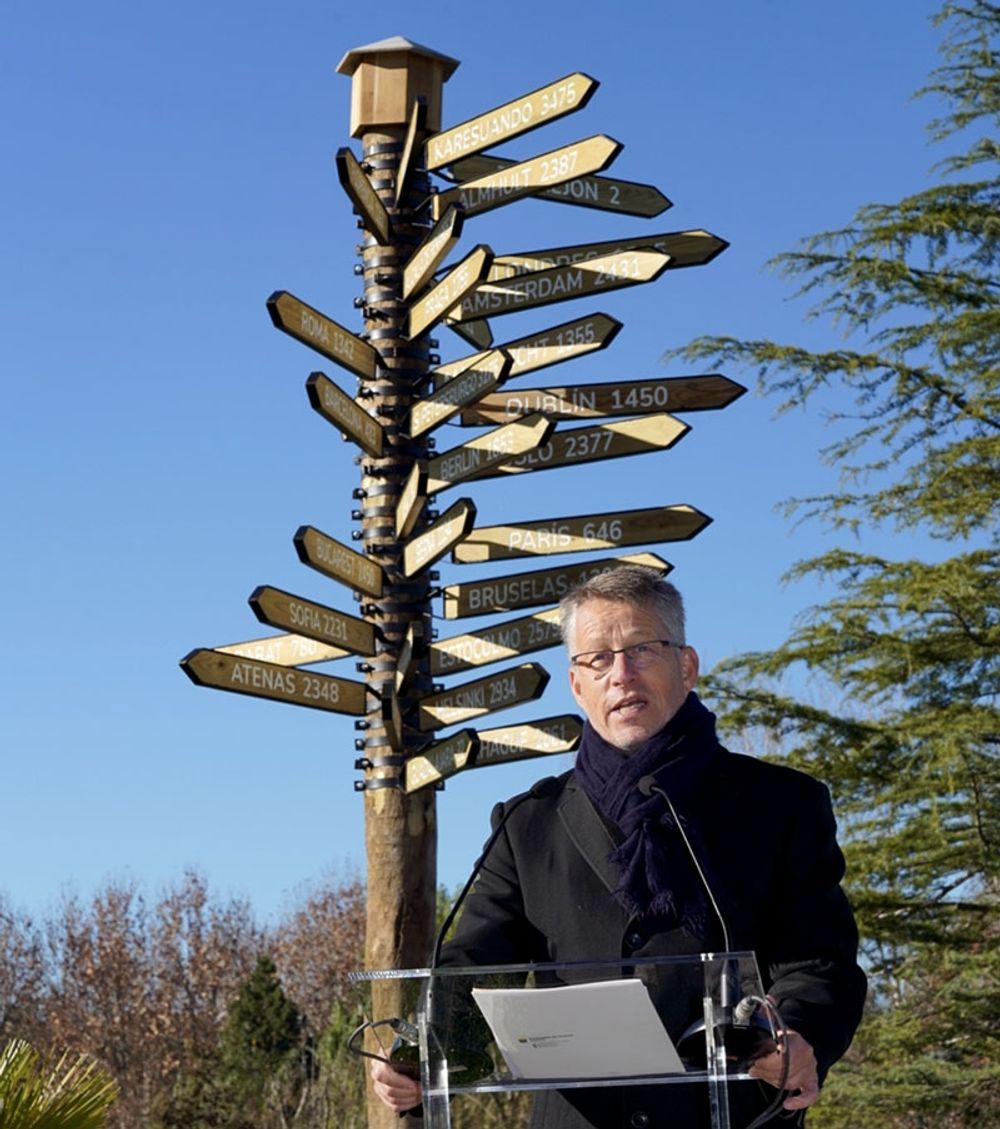 Sverige Ambassad&ouml;r i Madrid Teppo Tauriainen deltog i invigningsceremonin. Foto: @EmbajadorSuecia