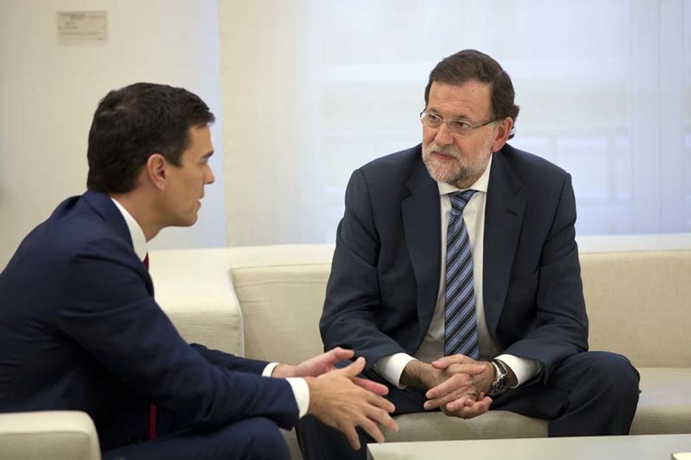 PSOE-ledaren Pedro S&aacute;nchez och regeringschefen Mariano Rajoy har tecknat en antijihadistpakt. Foto: La Moncloa Gobierno de Espa&ntilde;a