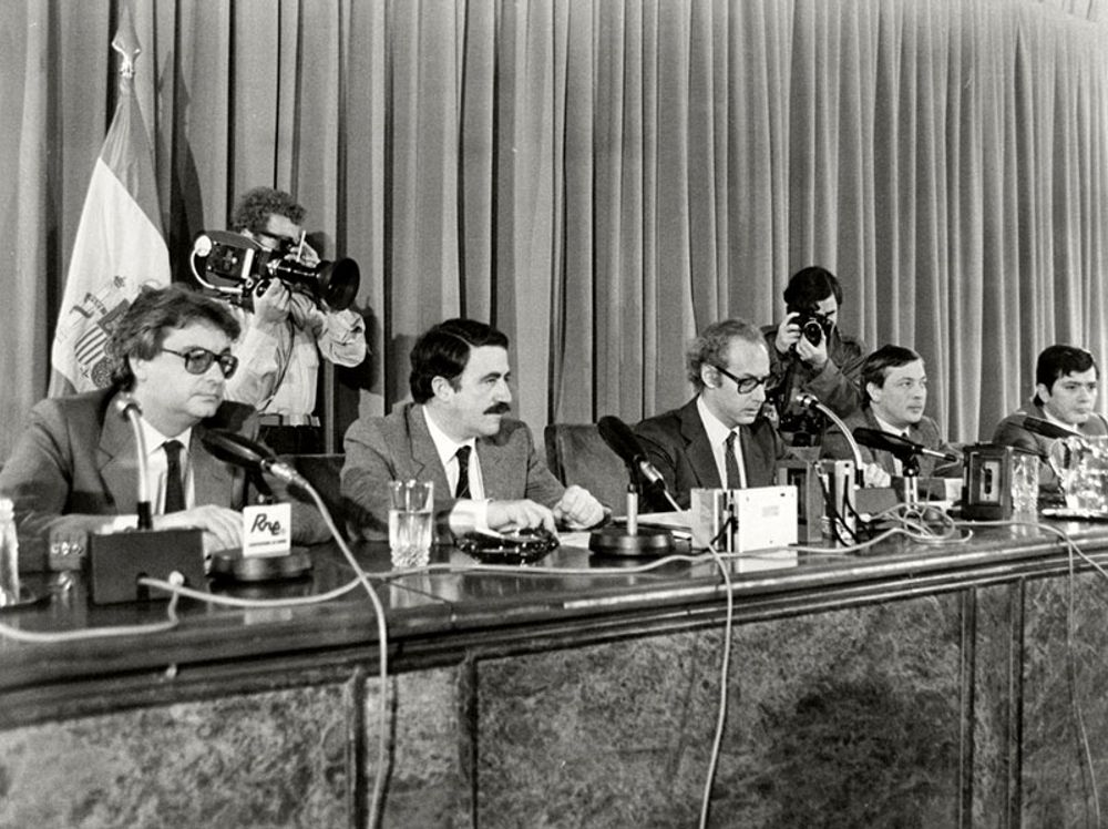Presskonferensen 1983 d&auml;r d&aring;varande finansministern Miguel Boyer bekr&auml;ftade expropriationen av f&ouml;retagsimperiet Rumasa.
