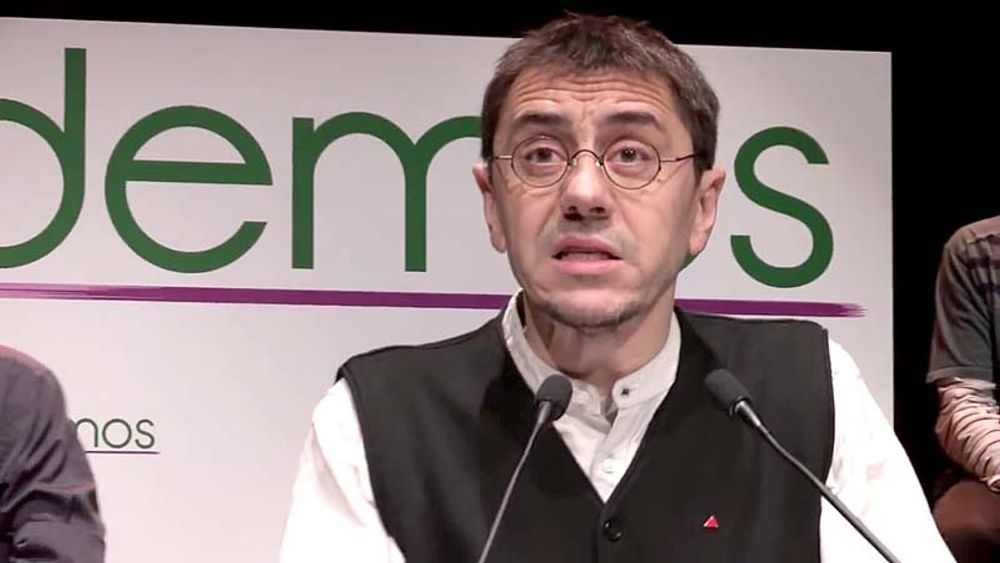 Juan Carlos Monedero l&auml;mnar Podemos, efter att han kritiserat hur partiet utvecklats.