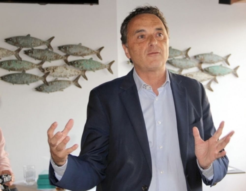 Jos&eacute; Ortiz (PSOE) ser ut att 20 december f&ouml;rlora makten i Torremolinos.