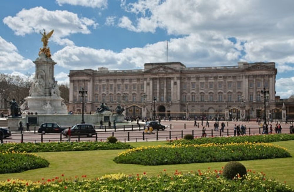 Spanska kungaparet ska inhysas i Buckingham Palace, som drottning Elizabeths g&auml;ster. Foto: Diliff/Wikimedia Commons