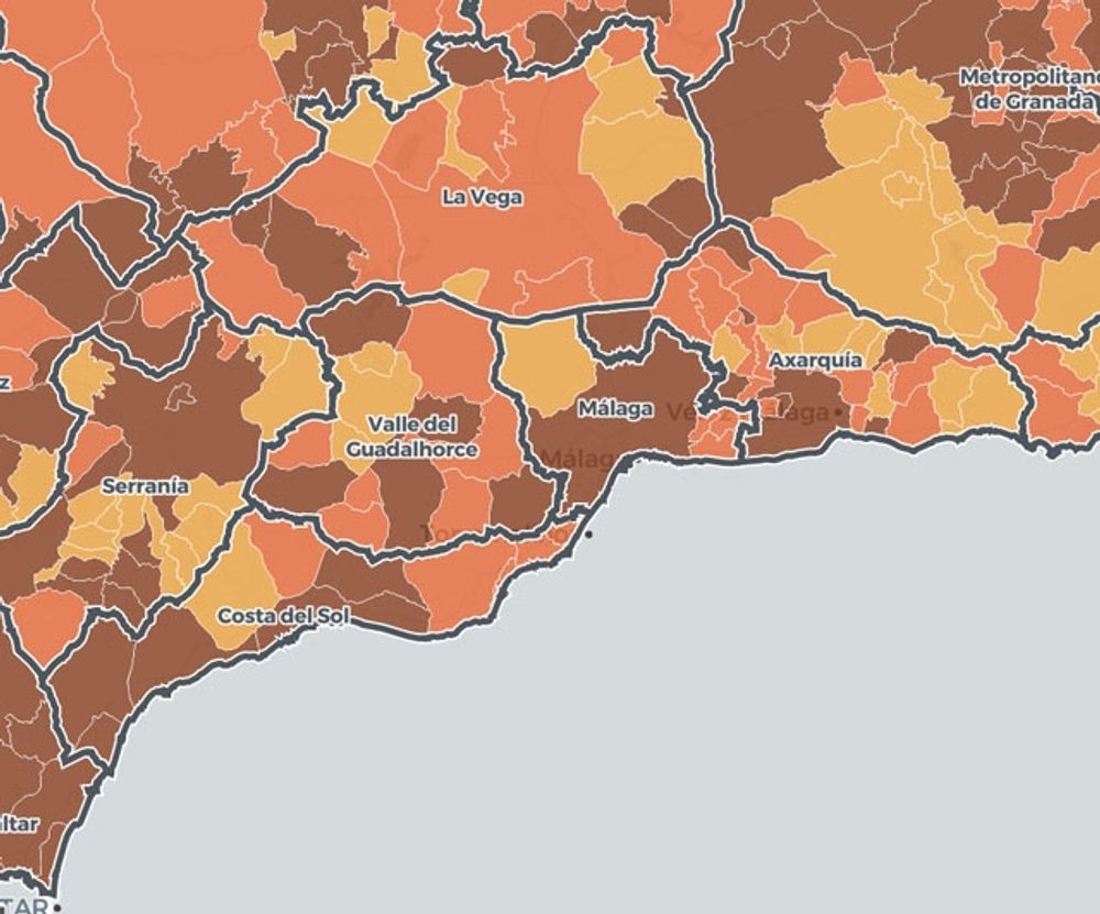 Flera kustkommuner, som M&aacute;laga stad, tvingas beh&aring;lla nuvarande restriktioner trots att de lyckats pressa ned smittfrekvensen under g&auml;llande gr&auml;nser. Karta: Junta de Andaluc&iacute;a
