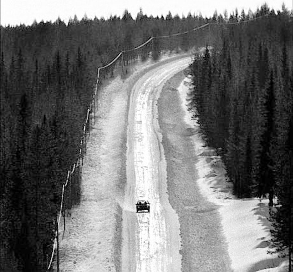 Enslig norrl&auml;ndsk v&auml;g. Foto: Bengt S&auml;ndh