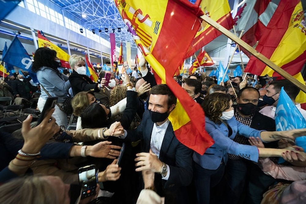 Partido Populars riksstyrelse satsade stort p&aring; regionalvalet i Castilla y Le&oacute;n, men trots valsegern &auml;r de nu helt beroende av Vox, som f&ouml;r f&ouml;rsta g&aring;ngen kr&auml;ver att ing&aring; i styret. Foto: PP
