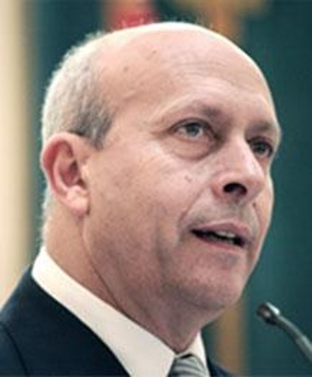 Utbildningsministern Jos&eacute; Ignacio Wert har f&aring;tt hela skolv&auml;sendet mot sig.