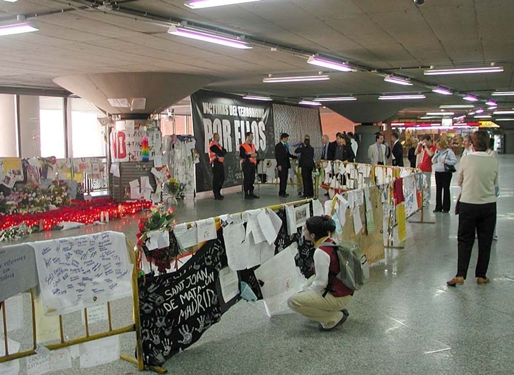 Attentaten i Paris i fredags &ouml;vertr&auml;ffas endast i Europa i antal offer av spr&auml;ngd&aring;den vid Atocha i Madrid, 11 mars 2004.