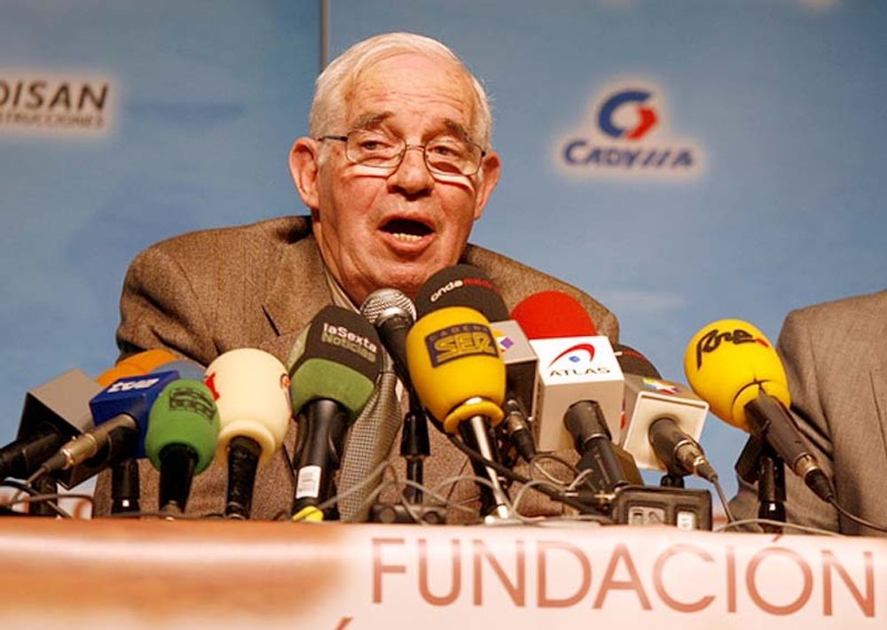 Lu&iacute;s Arag&oacute;nes satte punkt f&ouml;r Spaniens olycksst&auml;mpel i landslagssammanhang. Foto: Rafael G&oacute;mez Montoya