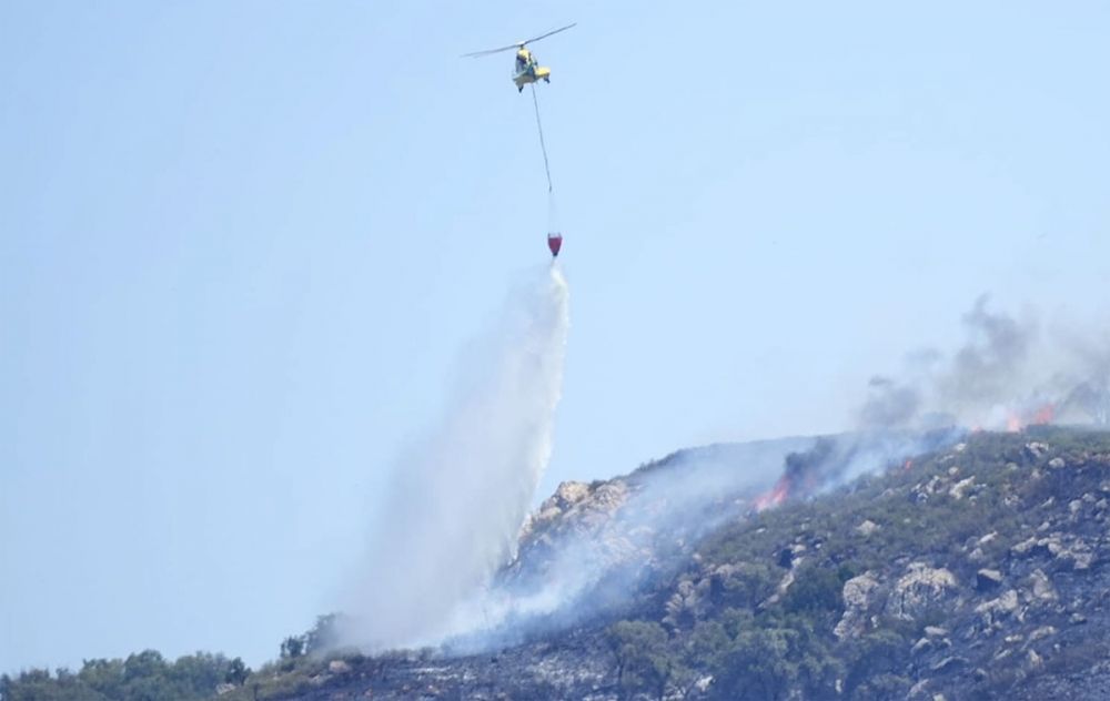 Den andra branden i Tarifa p&aring; endast en vecka misst&auml;nks vara anlagd. Foto: Infoca