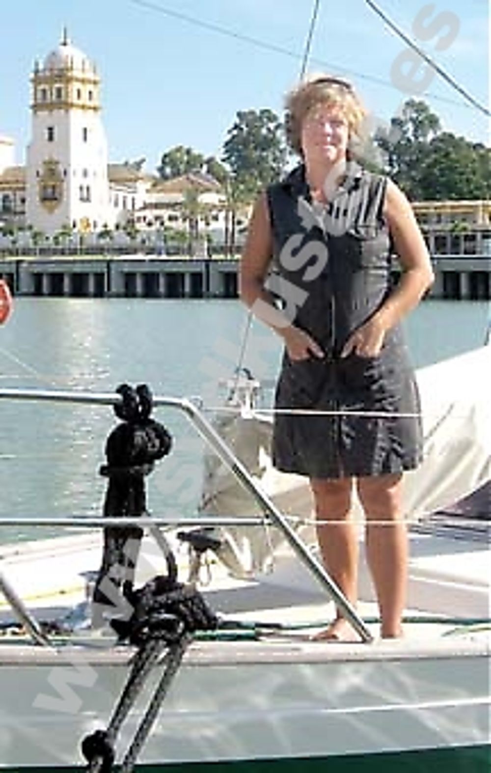 Ann Ljungberg, f&ouml;rfattarcoach, &auml;r ute p&aring; l&aring;ngsegling i Medelhavet. I &aring;r tillbringar hon vintern i Sevilla och passar p&aring; att bjuda in till sju olika skrivarkurser p&aring; svenska i mars.