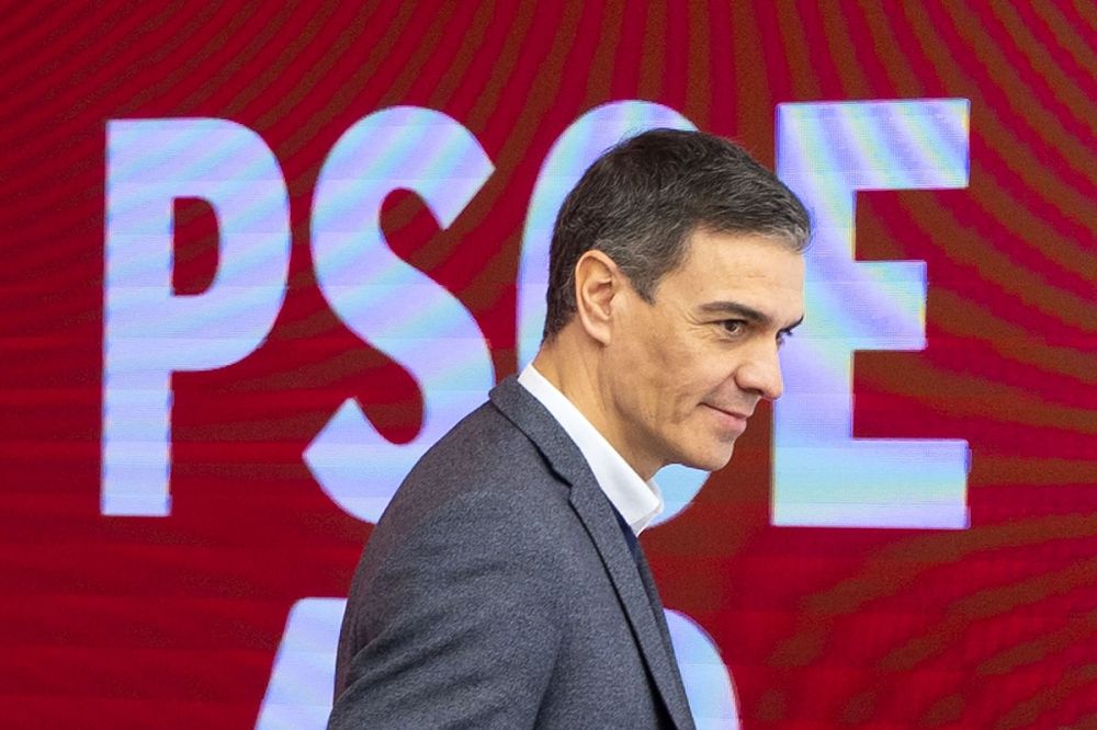 Regeringen har tills vidare tvingats g&ouml;ra avkall p&aring; mer &auml;n h&auml;lften av sina reformer. Foto: PSOE
