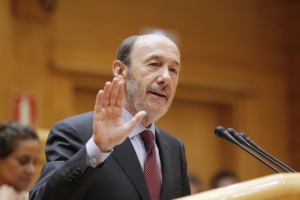 Oppossitionsledaren Alfredo P&eacute;rez Rubalcaba har sent om sider publicerat sin sj&auml;lvdeklaration.