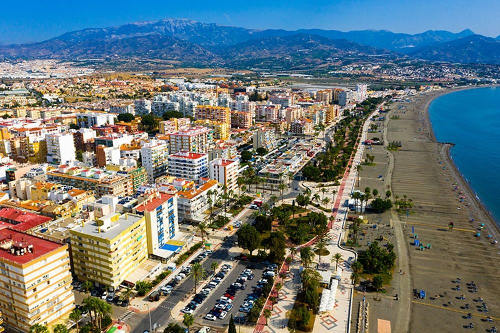 Vattenrestriktionerna nattetid liksom avst&auml;ngningen av strandduschar omfattar bland annat Torre del Mar, som tillh&ouml;r V&eacute;lez-M&aacute;laga.