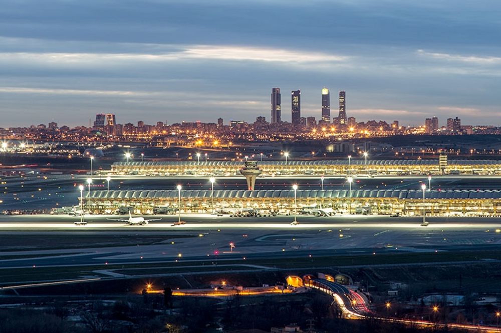 Med en kapacitet p&aring; 90 miljoner passagerare om &aring;ret ska Madrids flygplats bli den st&ouml;rsta i hela Europa.