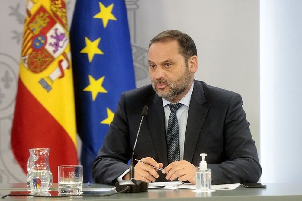 Jos&eacute; Lu&iacute;s &Aacute;balos var transportminister fram till 2021 och &auml;r fortfarande parlamentsledamot.