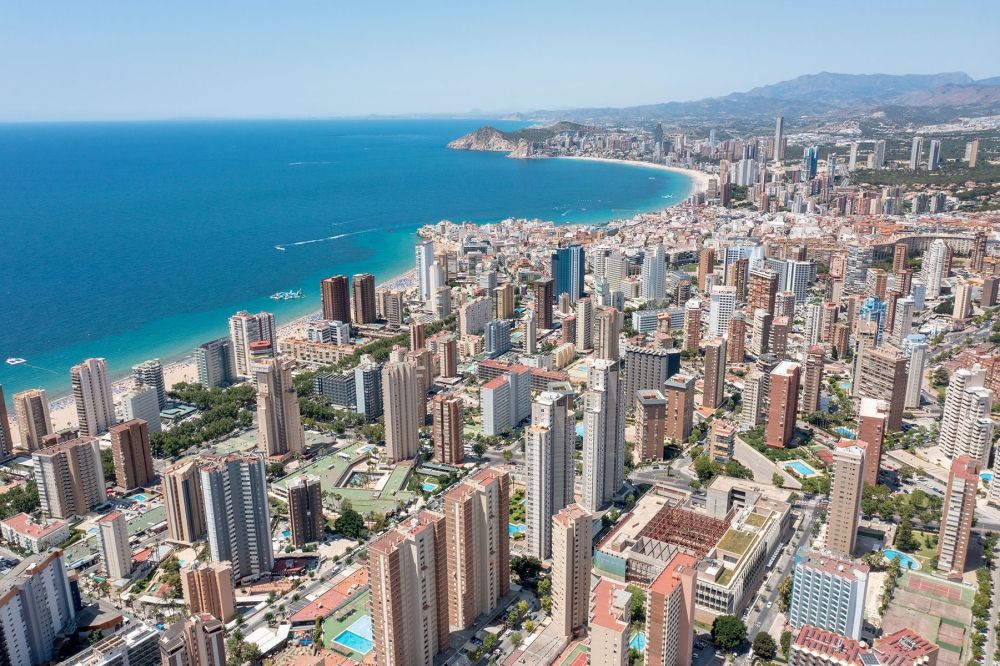 I Benidorm kr&auml;vs nu i snitt 63 procent av hush&aring;llsinkomsten f&ouml;r att finansiera en bostad.