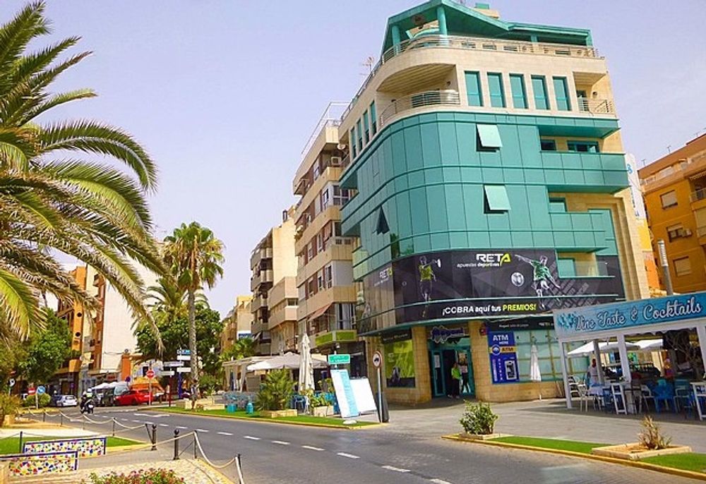 En mobil radar ska brukas av lokalpolisen f&ouml;r att haffa fartsyndare i Torrevieja. Foto: Zarateman/Wikimedia Commons