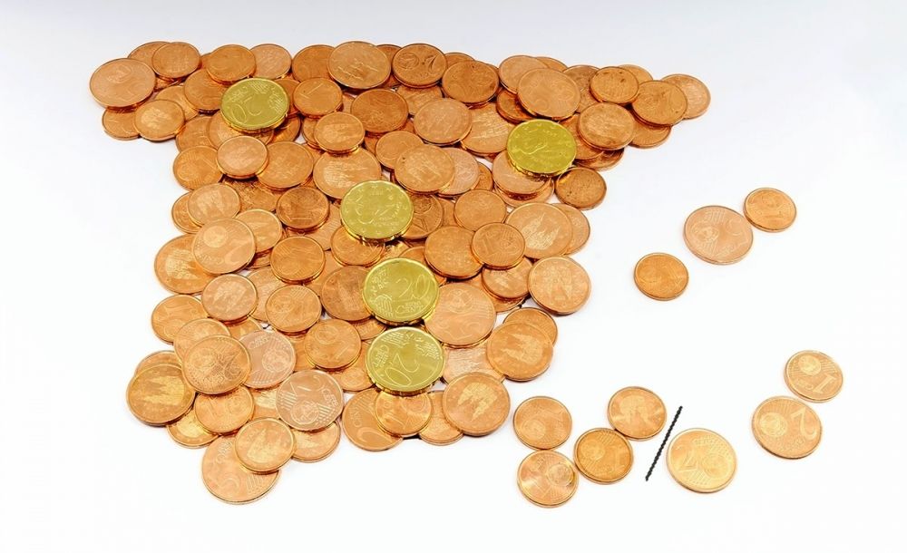 Trots den marginella minskningen mellan januari och mars &auml;r den &aring;rliga spanska tillv&auml;xttakten fortfarande robust, p&aring; 2,8 procent.