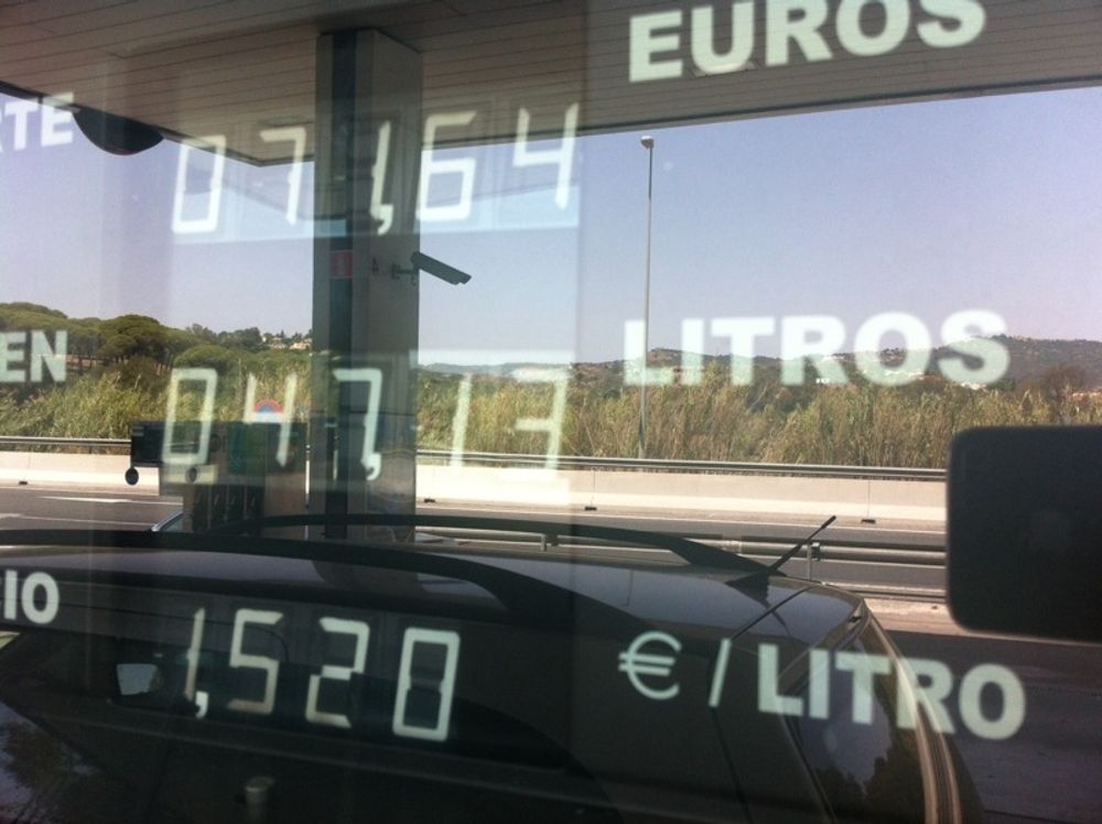 De rekordh&ouml;ga br&auml;nslepriserna bidrog till inflations&ouml;kningen i augusti.