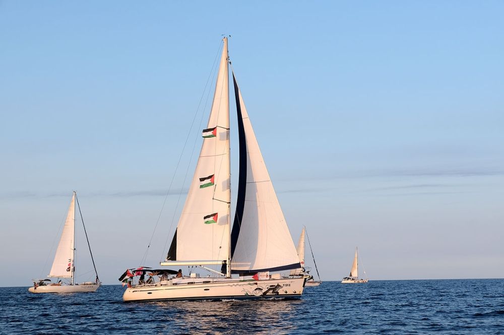 Global Sumud Flotilla har attackerats tre g&aring;nger med dr&ouml;nare sedan de gav sig av fr&aring;n Barcelona mot Gaza.