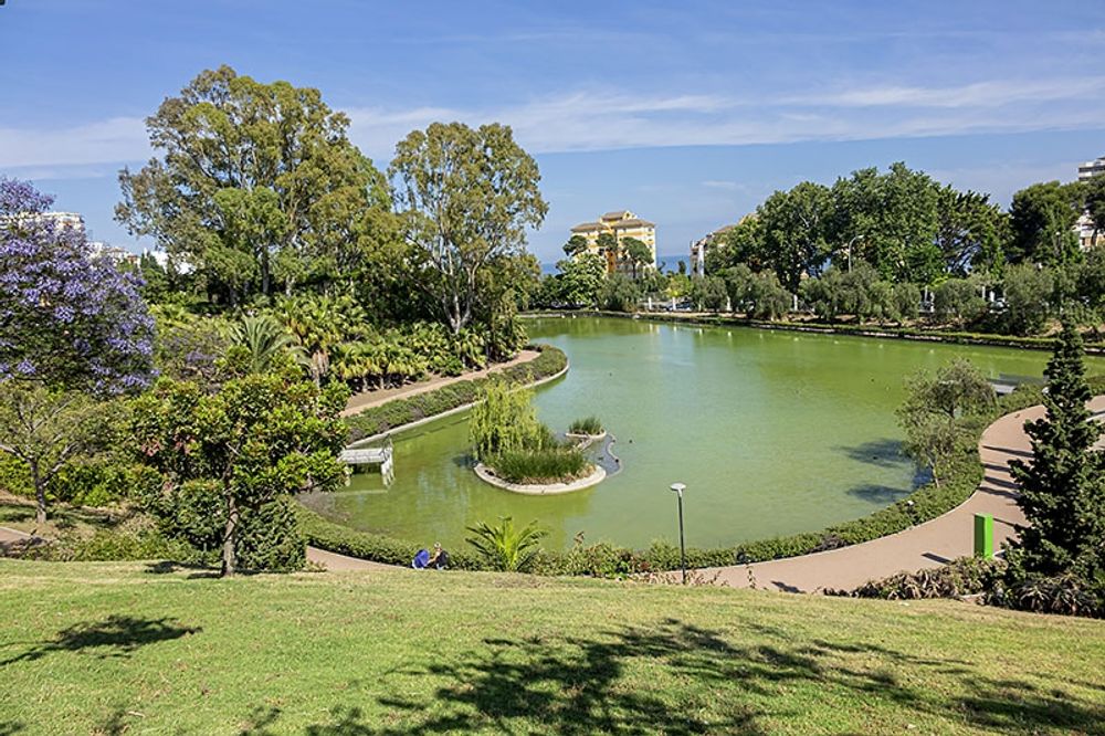 Parque de La Paloma upptar 200.000 kvadratmeter och har nu f&ouml;rklarats r&ouml;kfri.