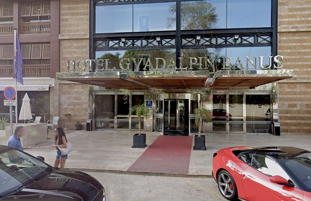 Framtiden &auml;r ytterst oviss f&ouml;r ett av Marbellas lyxhotell, just n&auml;r h&ouml;gs&auml;songen startat. Foto: Google Maps
