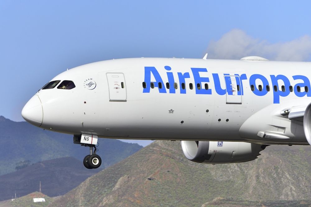 Flyggruppen IAG &ouml;vertar Air Europa. Aff&auml;ren v&auml;ntas signeras senare i &aring;r.