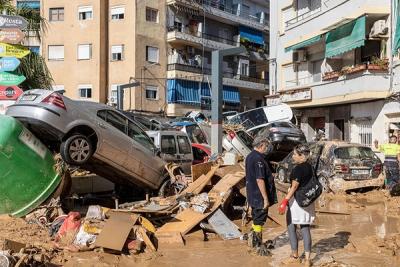 Inv&aring;narna i Valenciaregionen f&ouml;rvarnades inte om risken f&ouml;r &ouml;versv&auml;mningar p&aring; samma s&auml;tt som de i M&aacute;lagaprovinsen, tv&aring; veckor senare.