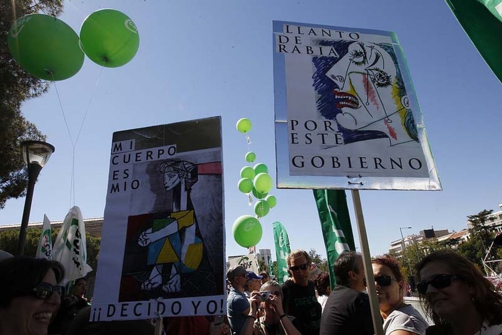 I demonstrationen deltog &auml;ven motst&aring;ndare till den nya abortreformen.
