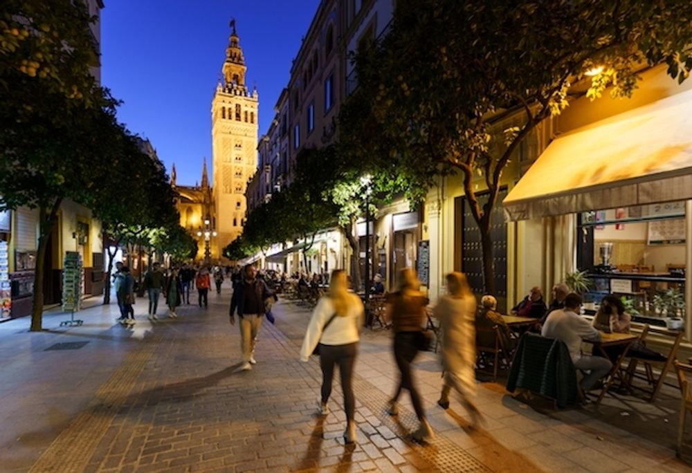 Sevilla stad &auml;r den f&ouml;rsta i Andalusien som planerar omfattande inskr&auml;nkningar av korttidsuthyrningar.