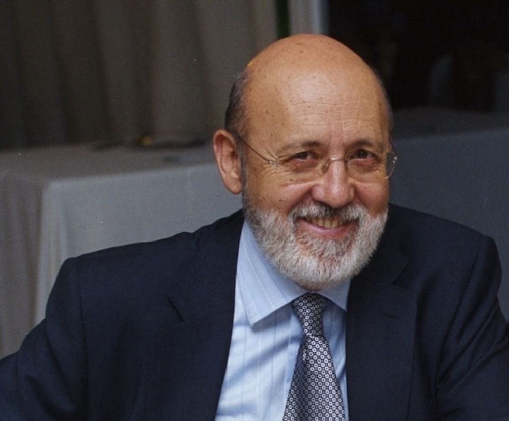 Jos&eacute; F&eacute;lix Tezanos har sedan han utn&auml;mndes av Pedro S&aacute;nchez som direkt&ouml;r f&ouml;r sociologiska institutet anklagats h&aring;rt f&ouml;r att manipulera opinionsunders&ouml;kningarna. Foto: CIS