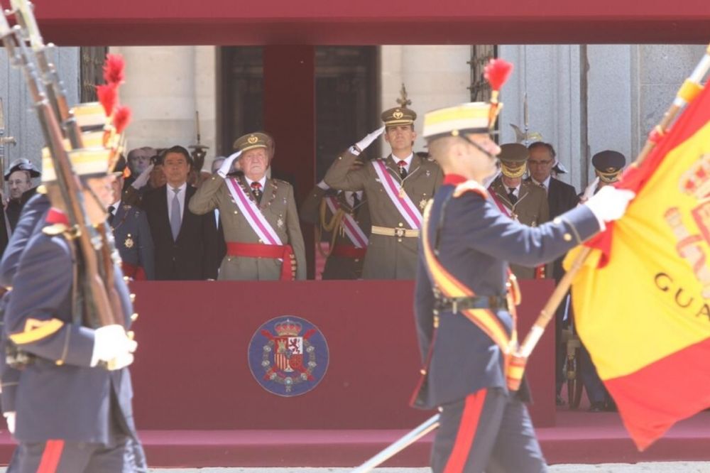 Kung Juan Carlos och kronprinsen Felipe framtr&auml;dde tillsammans 3 juni i San Lorenzo del Escorial. Foto: CasaReal