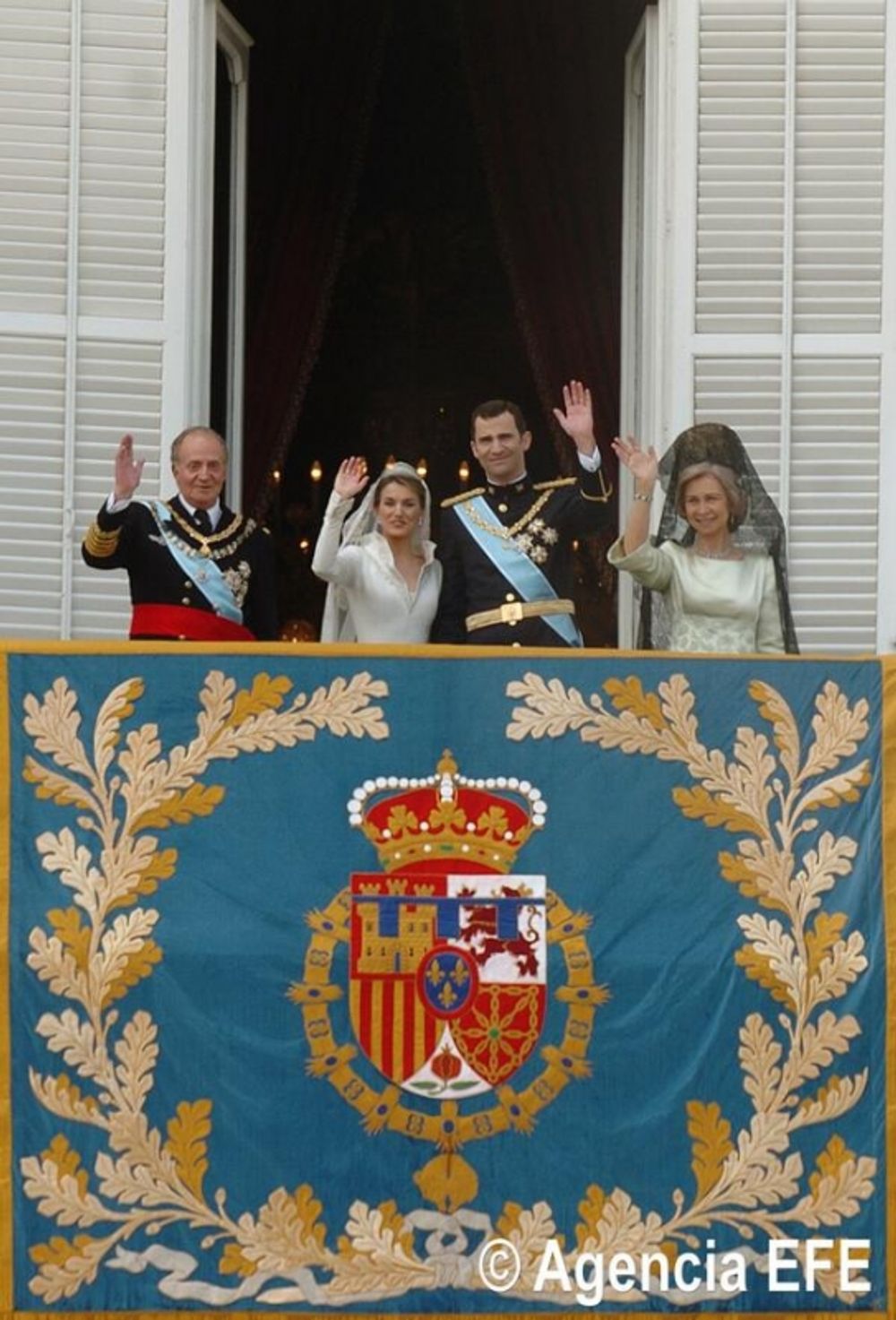Om statschefsposten st&aring;r mellan Felipe och Letizia eller Rajoy &auml;r valet enkelt..! Foto: Casa Real/Agencia EFE