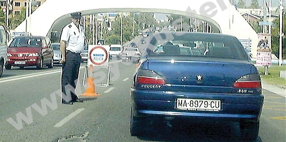 En stor del av spaniensvenskarna k&ouml;r olagligt, utan att veta om det. F&ouml;rnyelse av k&ouml;rkort ska ske i Spanien, men risken att f&aring; b&ouml;ter vid en kontroll verkar i dagsl&auml;get obefintlig.