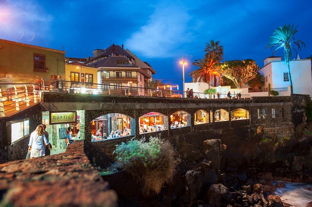 Sedan 14 maj f&aring;r restauranger p&aring; Tenerife, Gran Canaria, Lanzarote och El Hierro vara &ouml;ppna till midnatt.